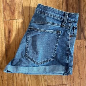 Abercrombie Curve Love Jean shorts